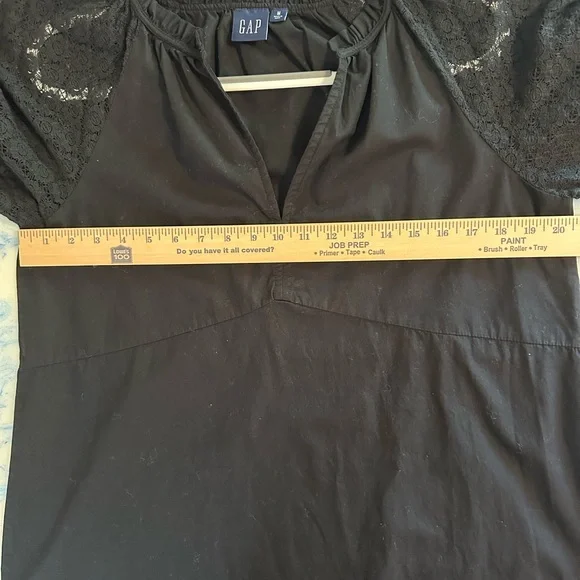 GAP Black Ruffle V-Neck Casual Dress - Picture 6 of 8